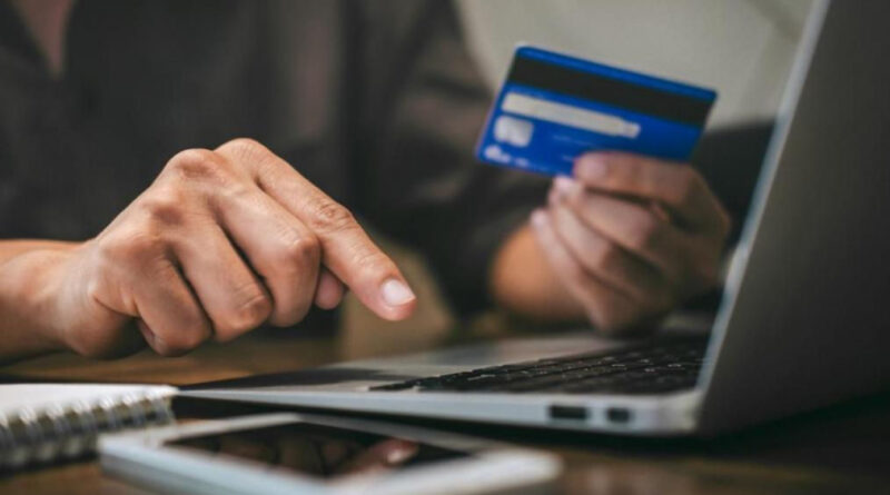 Atenție, profesori: O nouă escrocherie online vă poate lăsa fără bani pe card Atenție, profesori: O nouă escrocherie online vă poate lăsa fără bani pe card